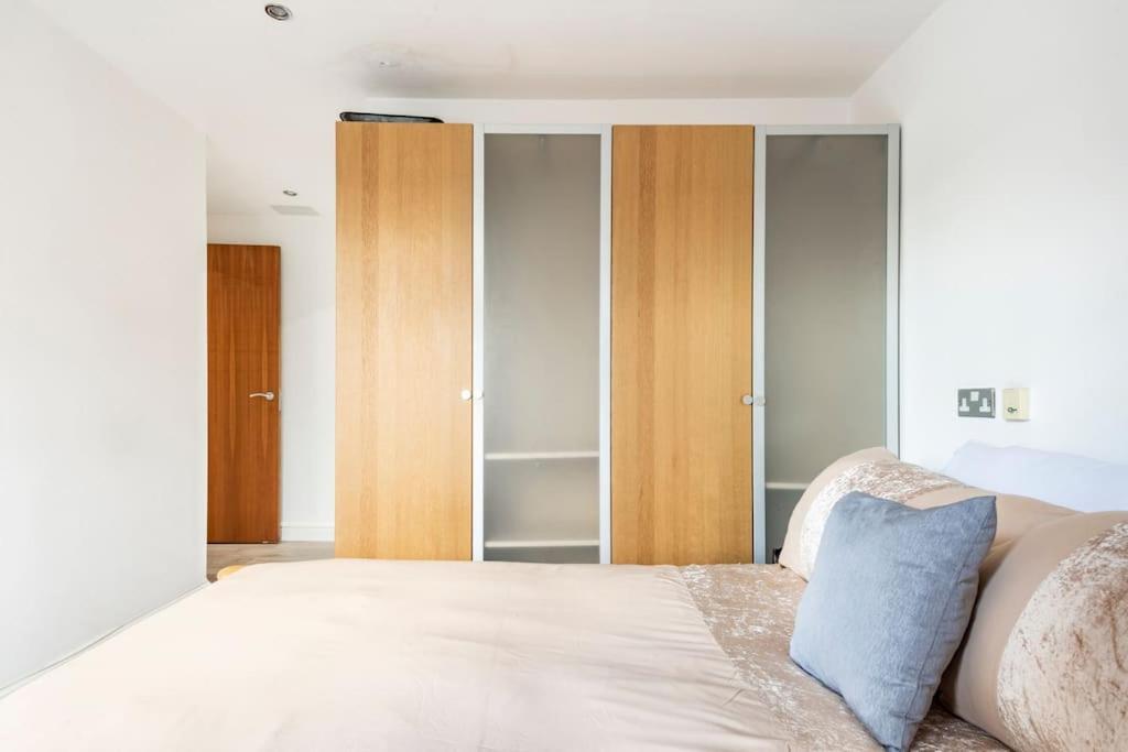 Stunning Flat By Quayside With Balcony!! Appartement Newcastle upon Tyne Buitenkant foto