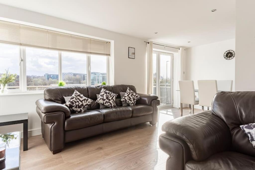 Stunning Flat By Quayside With Balcony!! Appartement Newcastle upon Tyne Buitenkant foto