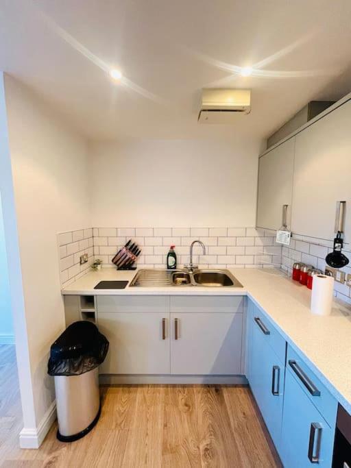 Stunning Flat By Quayside With Balcony!! Appartement Newcastle upon Tyne Buitenkant foto