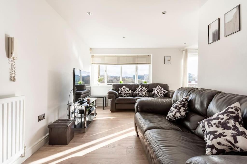 Stunning Flat By Quayside With Balcony!! Appartement Newcastle upon Tyne Buitenkant foto